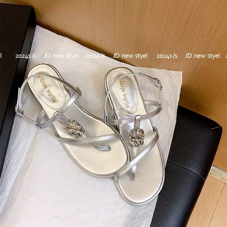 绝美款~法式复古金属扣交叉带粗跟凉鞋外穿女夏高跟鞋夏季女鞋