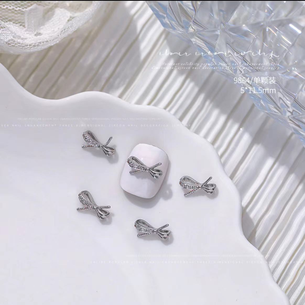 Celebridad de Internet nuevos accesorios de uñas Iris arco de alta retención de color ajuste arco de uñas diamante desgaste material de uñas diamante