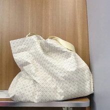 ������ͨ����X�����д���������z����tote����μ���Ů��ُ���