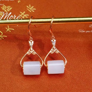Fubei Diamond Jewelry [18K Gold Through-Hole Straight-Set Natural Hetian Mutton-Fat White Jade Earrings] Overall Size Is about 11*29mm