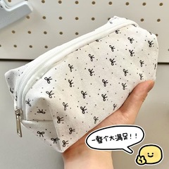 シンプルな黒蝶結びペンバッグins高颜値かわいい少女学生化粧バッグ大容量文房具収納袋