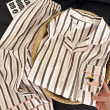 ��ͨ�D�cС���̽���a˯��Ů���＾�L����Ů�ۗl�y�Ҿӷ��F؛���l