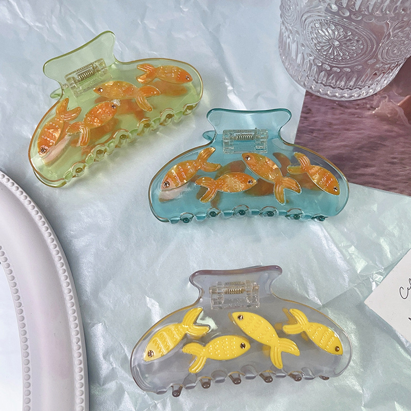 Advanced Sense Fun Goldfisch-Tank-Clip Nischendesign Niedliche Goldfisch-Essigsäure-Haarnadel Mittlerer Hai-Clip Haar-Accessoires_voghion.com