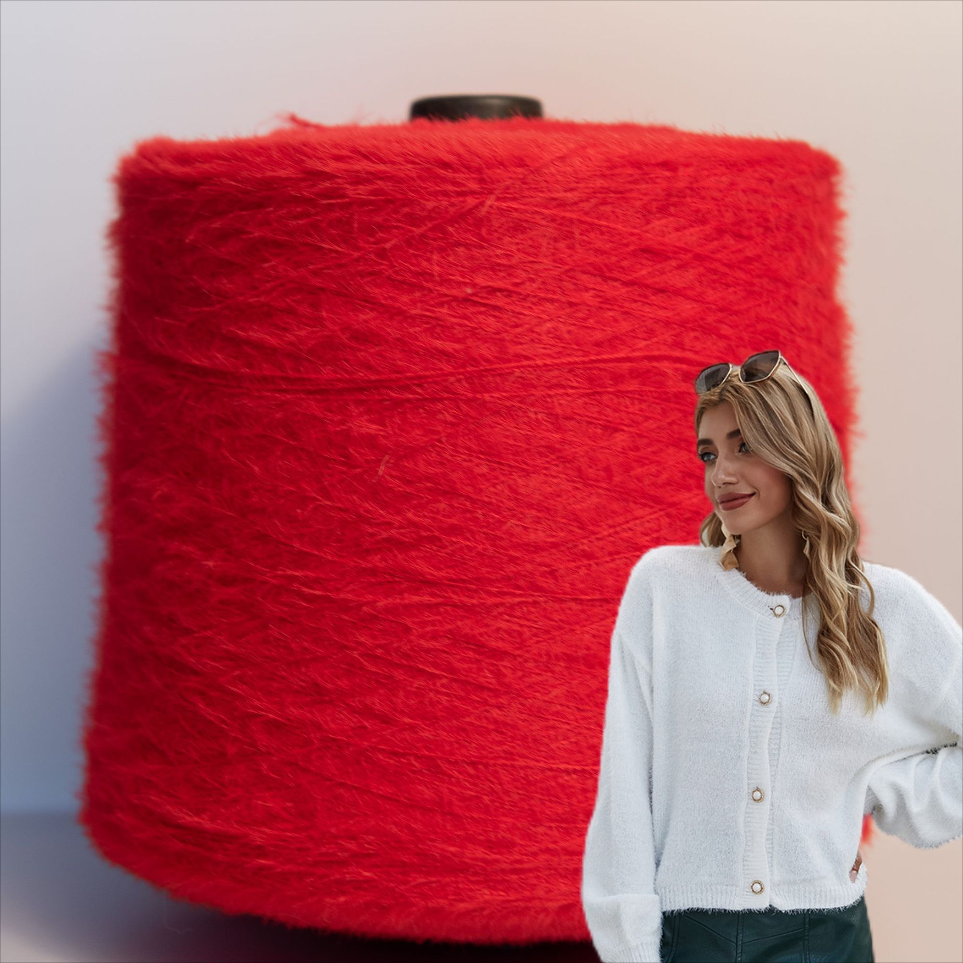 厂家现货8公分仿貂花式纱特种纱锦纶羽毛纱锦纶冬装毛衣不掉毛