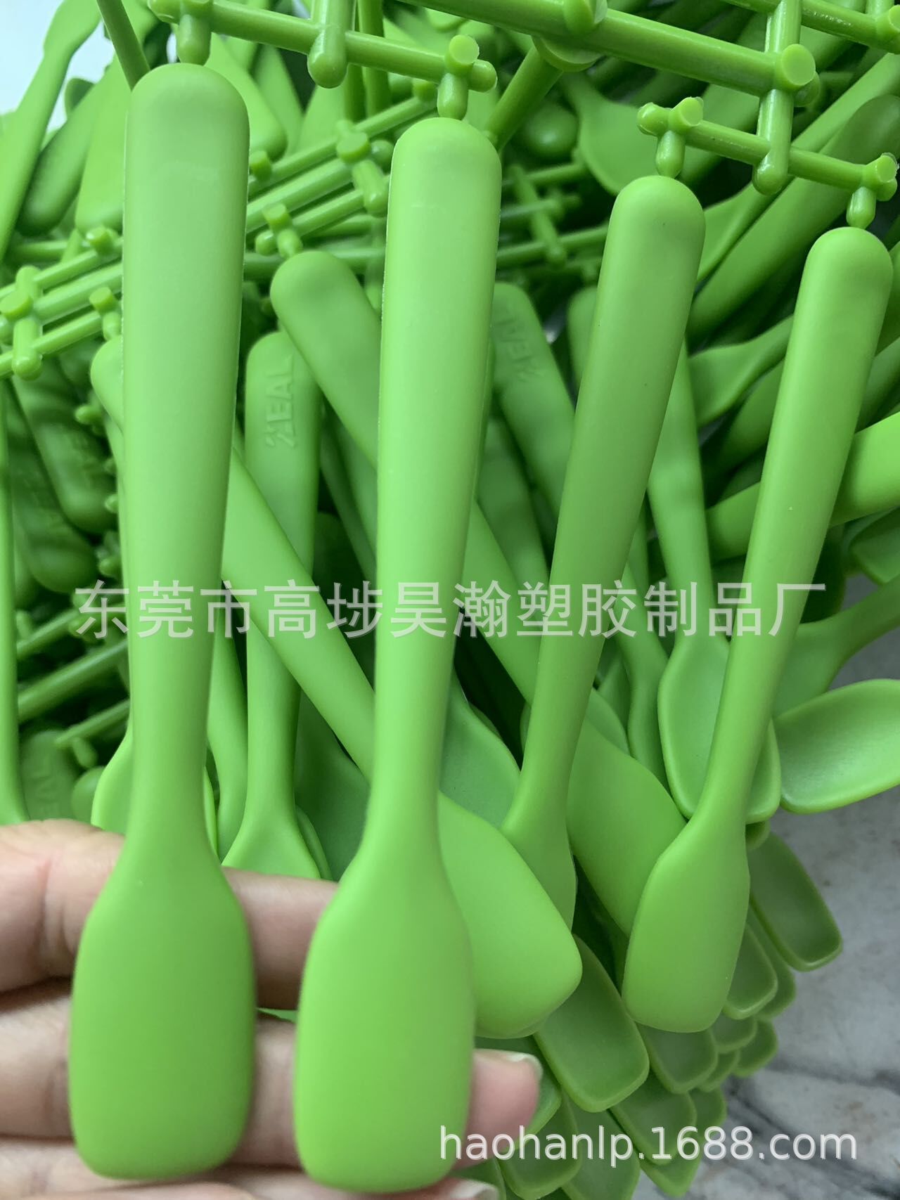 猫咪罐头勺子宠物喂食搅拌勺子夹子、狗猫专用勺子新生宠物喂乳勺