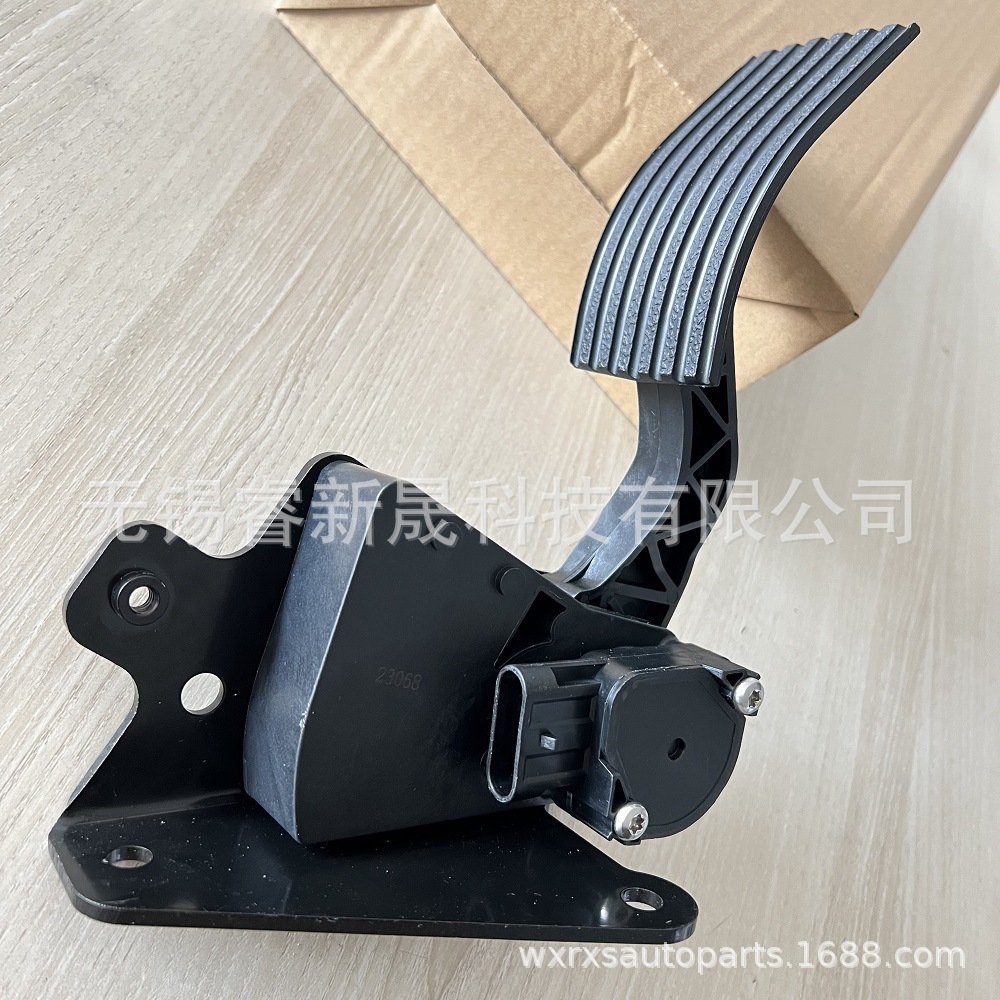 适用于IC CORPORATION电子油门踏板总成电子油门加速器2596214C92