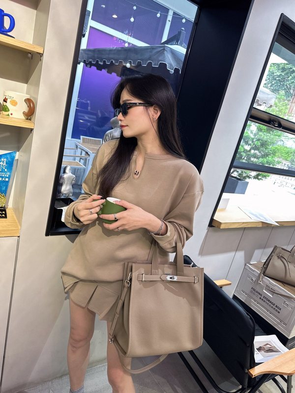 大容量高品质新款铂金跨境真皮女包头层牛皮斜挎手提锁扣凯莉大包|undefined