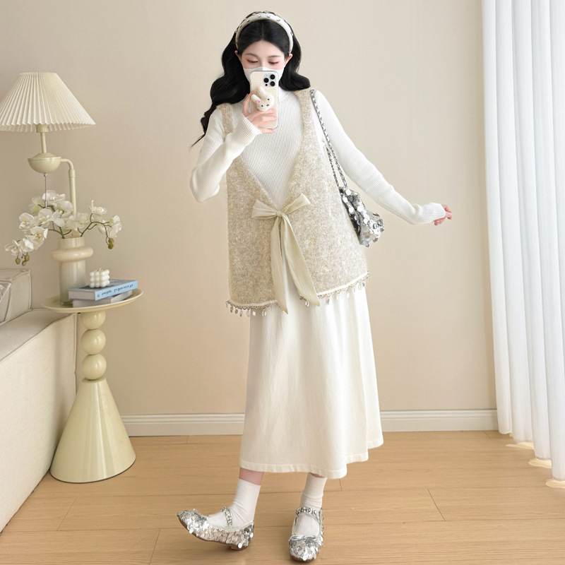 孕妇秋冬新款蝴蝶结毛衣马甲+百搭针织打底连衣裙潮妈显瘦两件套|undefined