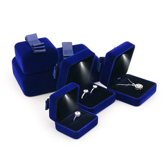 絲絨發光戒指盒創意絲帶鑽戒盒吊墜手鐲盒手鍊盒耳釘盒婚禮對戒盒