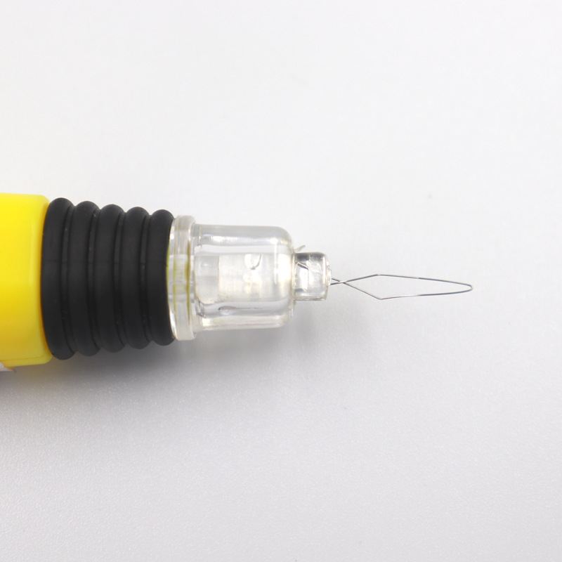 Amazon nuevo y conveniente enhebrador de agujas led enhebrador accesorios de costura luminosos herramientas de costura