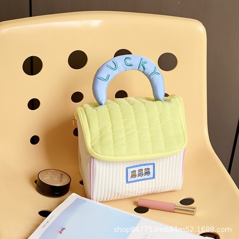 かわいいハウス化粧品バッグ、大容量、女性の見栄えの良いポータブル手持ち収納ギフト包装袋、最小ロット 1 個|undefined