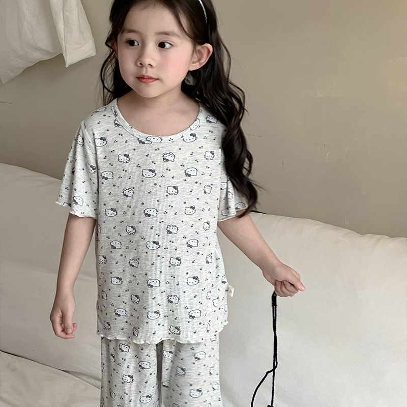Gray bottom cat [boneless sewing]