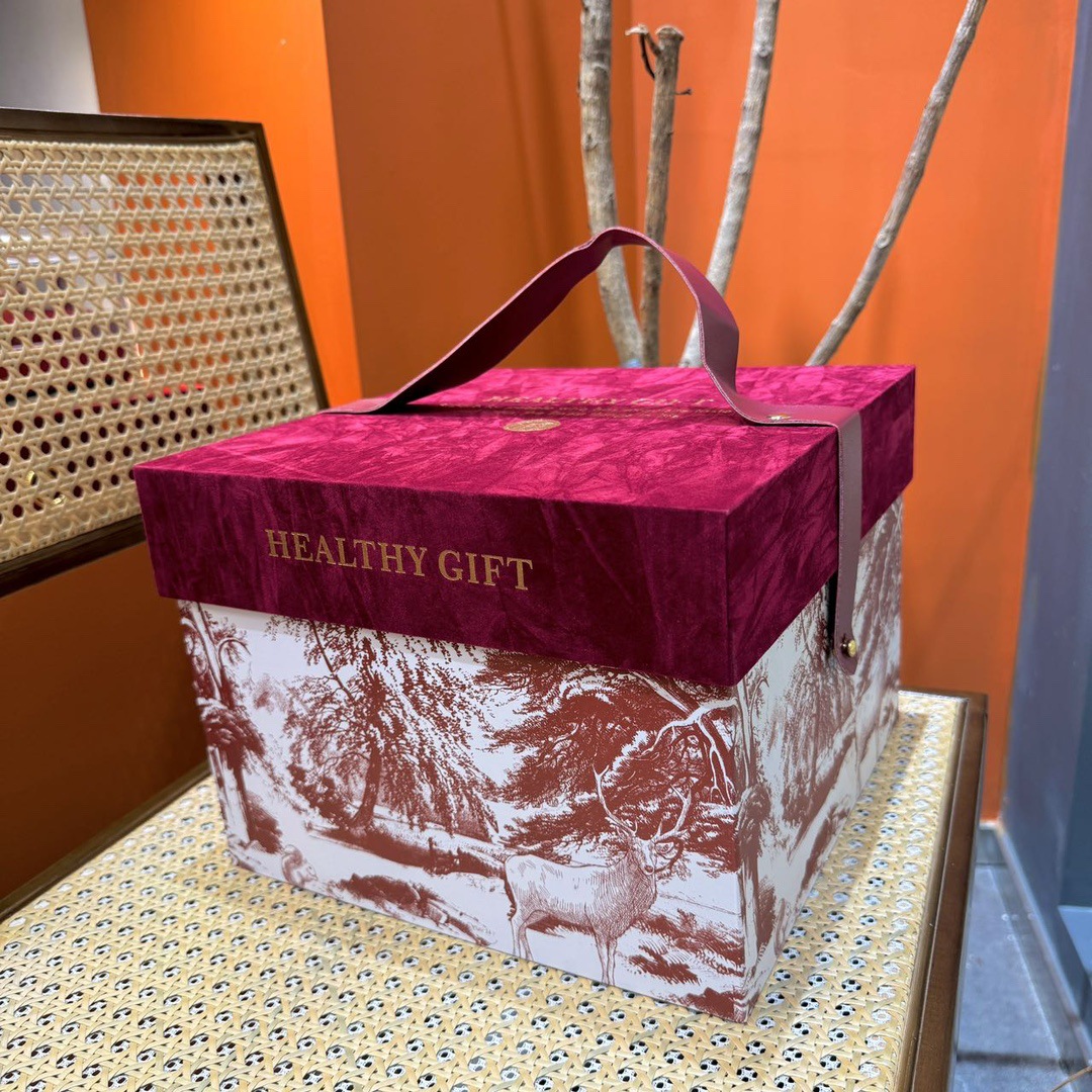 Red Velvet Eight Treasure Gift Box American Ginseng Dendrobium Red Ginseng Deer Antler Reishi Tangerine Peel 190g preparation