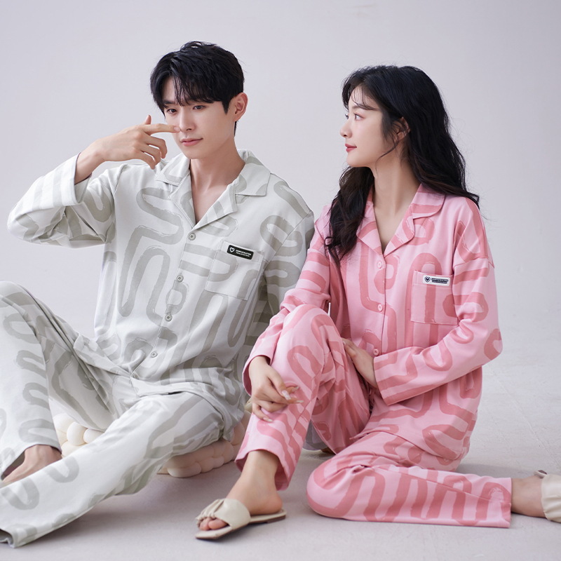 Nuevo Pijama de algodón puro para parejas Primavera y otoño prendas de vestir exteriores de algodón de manga larga más tamaño cardigan simple traje de desgaste para el hogar de los hombres