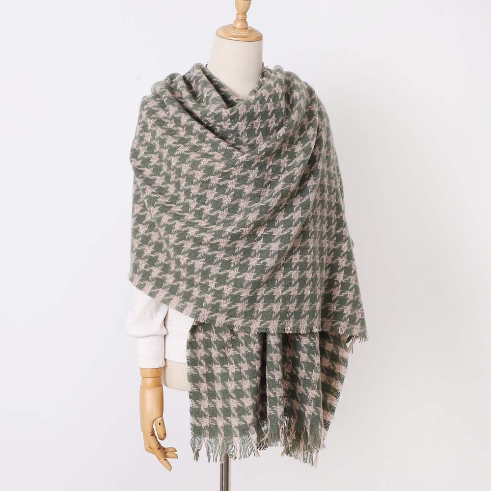 Women's Fashion Houndstooth Imitation Cashmere Scarf display picture 6