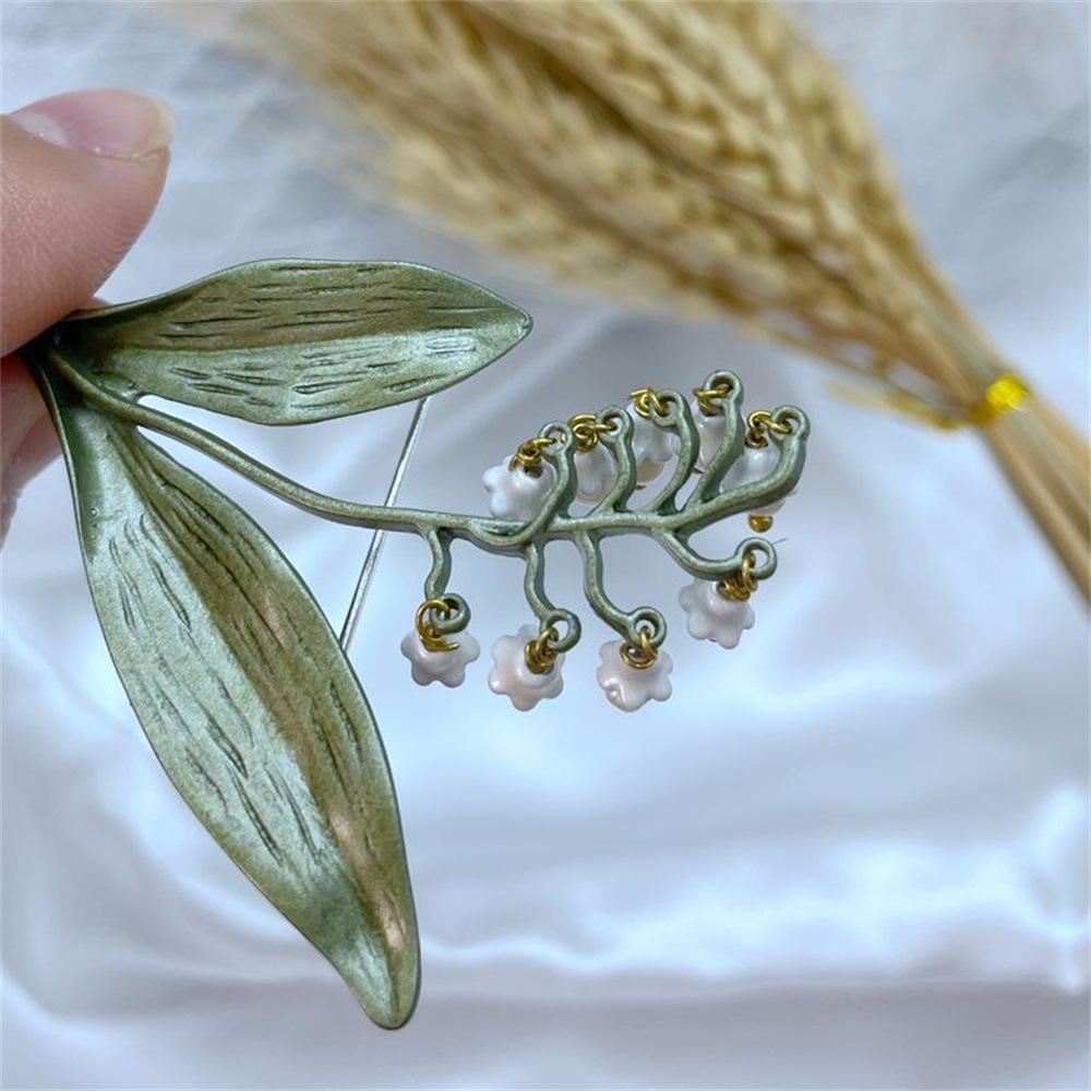 Bracciale a fiore smaltato oversize per donna gioiello 3d_voghion.com
