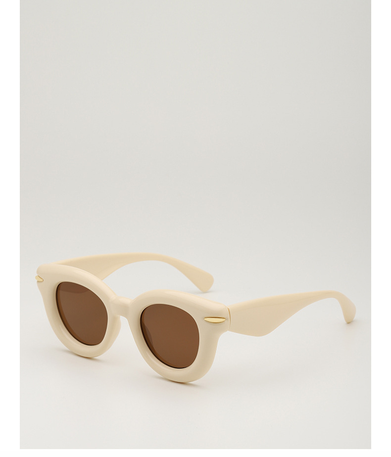 60g Weight Full Frame Glasses Structure Sunglasses Classification PC, UV400 Protection Lens Material Square Glasses Style Outdoor, Travel Occasion Solid Color Pattern All Seasons Season Unisex Gender Streetwear Style Streetwear Solid Color PC UV400 Protection Square Full Frame Women's Sunglasses 19