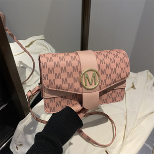 �羳�¿�Ů���r����ĸ�D���ٴ�puС������ʽ�͹ņμ�б���