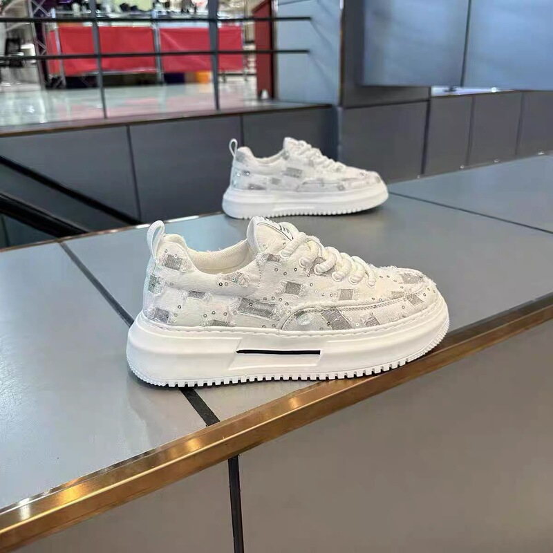 Spring and Autumn Men's Shoes with Cloth Upper, New Solid Color Fashion Trendy Comfortable Distressed Hollow Design Breathable Casual Sneakers