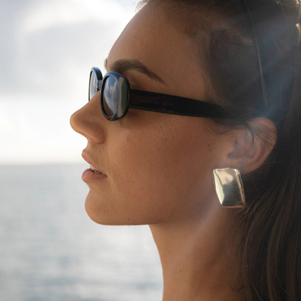 Pendientes de oro de acero de titanio exagerados europeos y americanos de moda para mujer Amazon popular geométrico cuadrado pendientes de oro joyería al por mayor