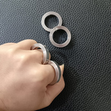 跨境减压旋双环转动戒指户外虎指折叠式时尚便携式伸缩不锈钢指环