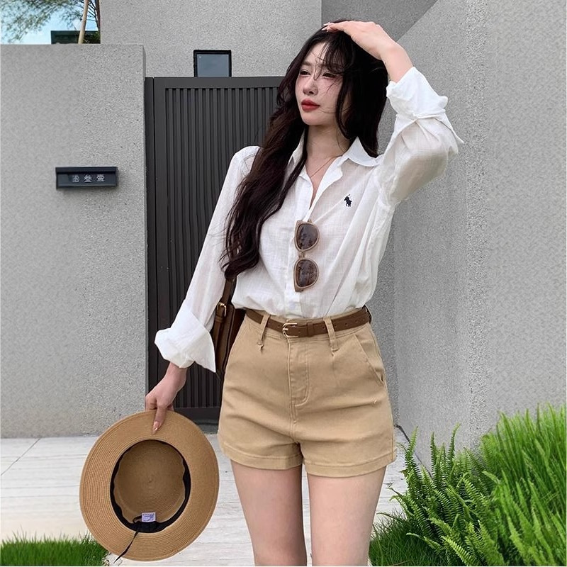 Summer Old Money Style Khaki Casual High-Waisted Denim Shorts for Hot Girls with Loose Wide-Leg Hot Pants to Show Longer Legs