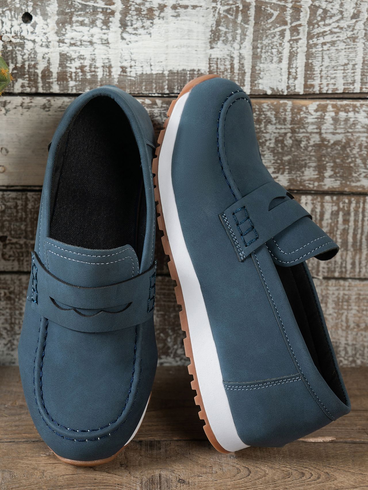 Comfortable Plus Size Women's Running Shoes Spring British Style Loafers Thick Soled_voghion.com