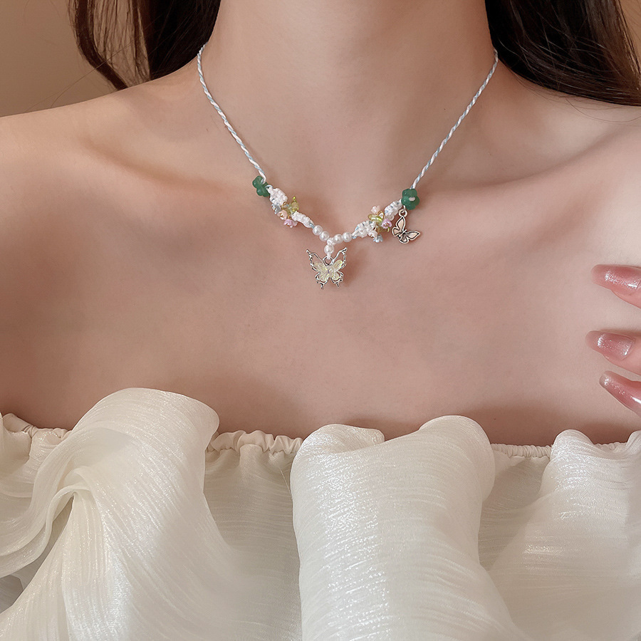 Collar con colgante de cuentas de estrella de color de verano, dulce femenino, pequeña cadena de clavícula fresca, estilo de vacaciones, collar de todo fósforo de nicho