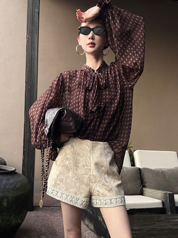 鹭青一【钟灵】复古印花衬衫上衣女秋季法式飘带减龄洋气|undefined