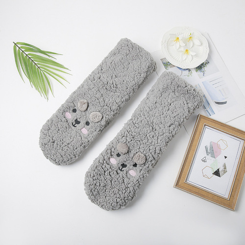 3D Bear Smile Floor Socks, Thick and Fuzzy, Warmth-keeping Home Sleep Socks with Foot Bottom Glue Slippers, Plush