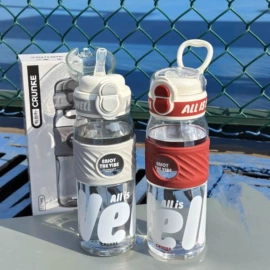 保温杯;塑料杯;玻璃杯