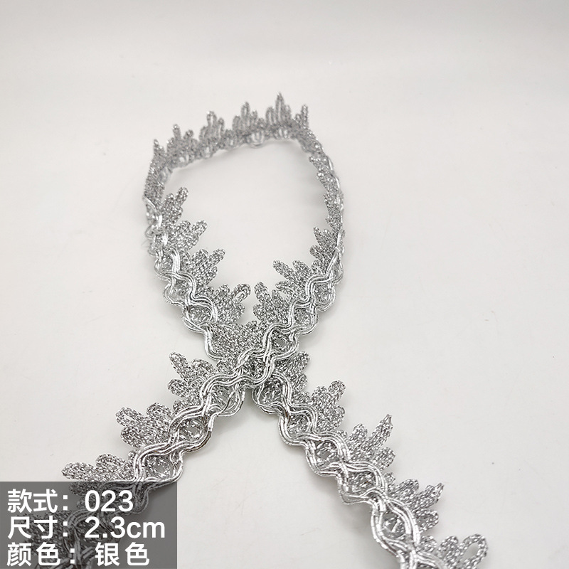 Colorido encaje de oro y plata perlas de triángulo de seda al por mayor de oro y plata cebolla diente borde DIY rendimiento accesorios de ropa estilo étnico cinta