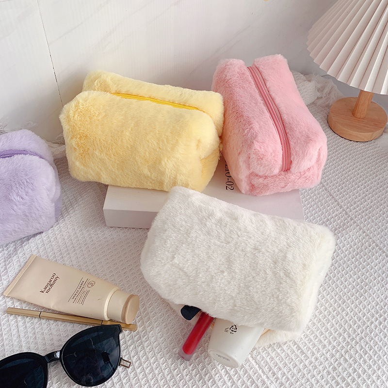 Don't Buy Regret Series ~ Ins Macaron Plush Pencil Bag Hand Bag Portable Sweet Soft Glutinous Cosmetic Bag Pencil Case display picture 1