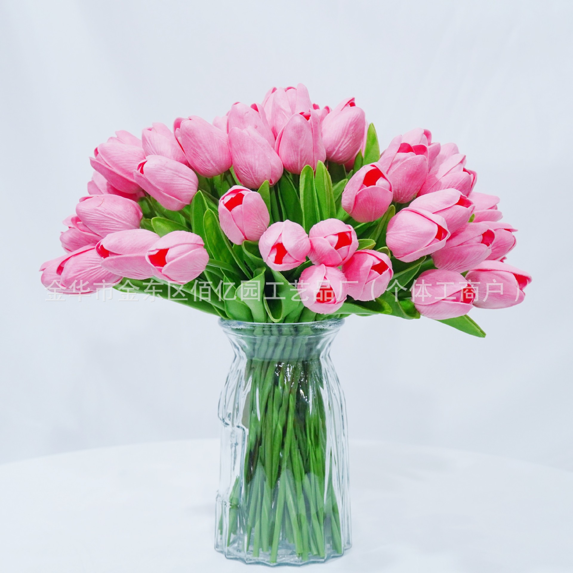 Fábrica directa de venta al por mayor de flores de tulipas de imitación de flores de mano decoración floral de boda