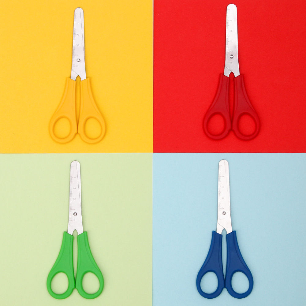 Escala de estudiantes pequeñas tijeras hechas a mano DIY tijeras especiales de corte de papel seguridad infantil tijeras de acero inoxidable al por mayor