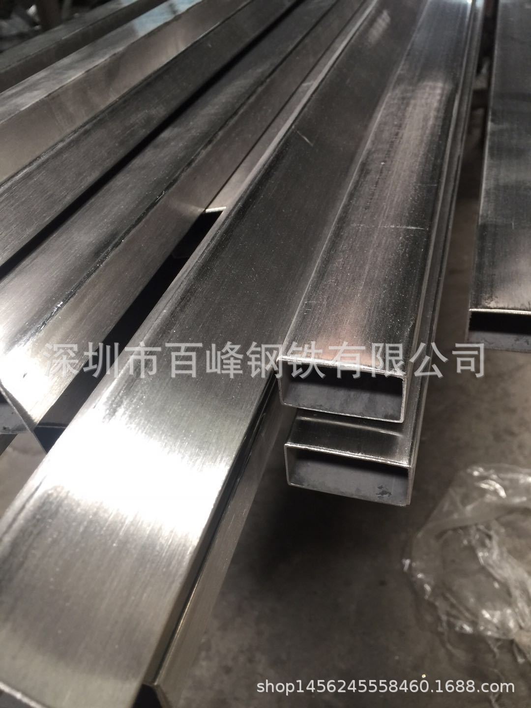 深圳批发不锈钢管不锈钢扁圆管拉丝扁管零售锈钢方管按尺寸切割