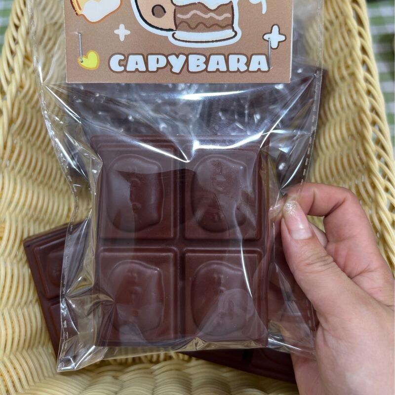 Wet and Soft Oil-Based Cat Toy with Chocolate Coffee Flavor, Stress-Relief Toy from Xiaohongshu, Comes with Packaging and Random Head Design Wet and Soft Oil-Based Cat Toy with Chocolate Coffee Flavor, Stress-Relief Toy from Xiaohongshu, Comes with Packaging and Random Head Design