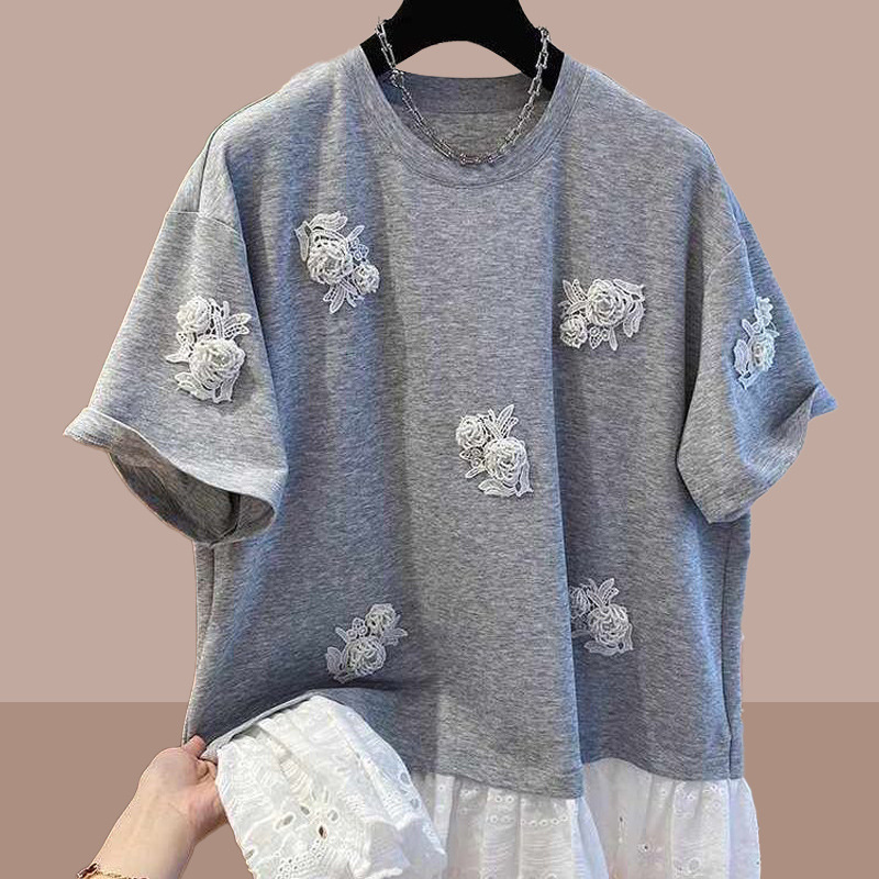 European-Style Heavy-Duty Floral Beaded T-Shirt for Women, Short-Sleeved, 2025 Summer New Style, Loose Lace Patchwork Faux Two-Piece Top European-Style Heavy-Duty Floral Beaded T-Shirt for Women, Short-Sleeved, 2025 Summer New Style, Loose Lace Patchwork Faux Two-Piece Top