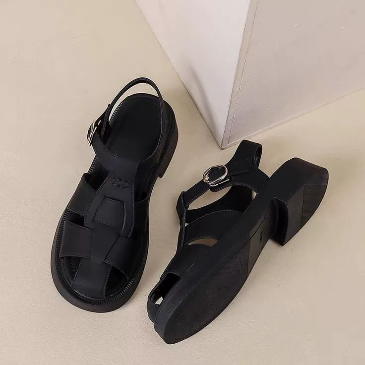 Римские сандалии для женщин 2025, новые летние туфли для улицы с юбкой, на толстой подошве, французский носок, плоская подошва, спортивные дышащие туфли.