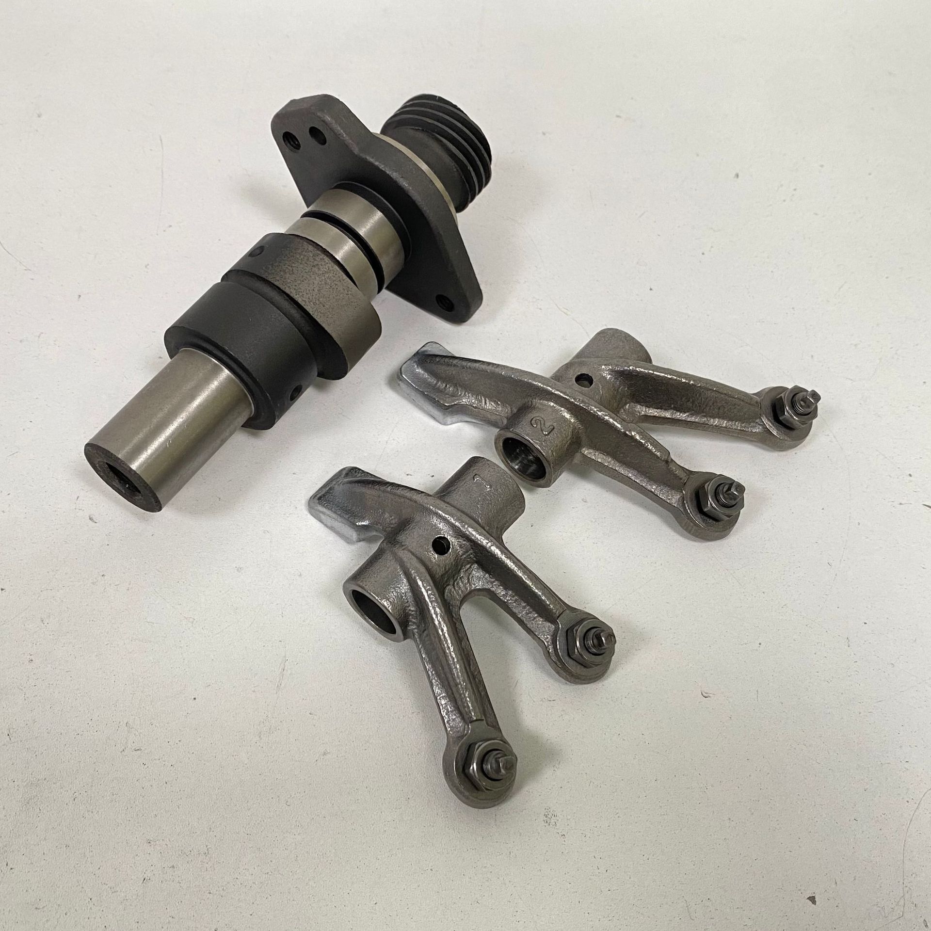 Motorcycle engine accessories suitable for Suzuki motorcycle GN250 camshaft rocker arm GS250