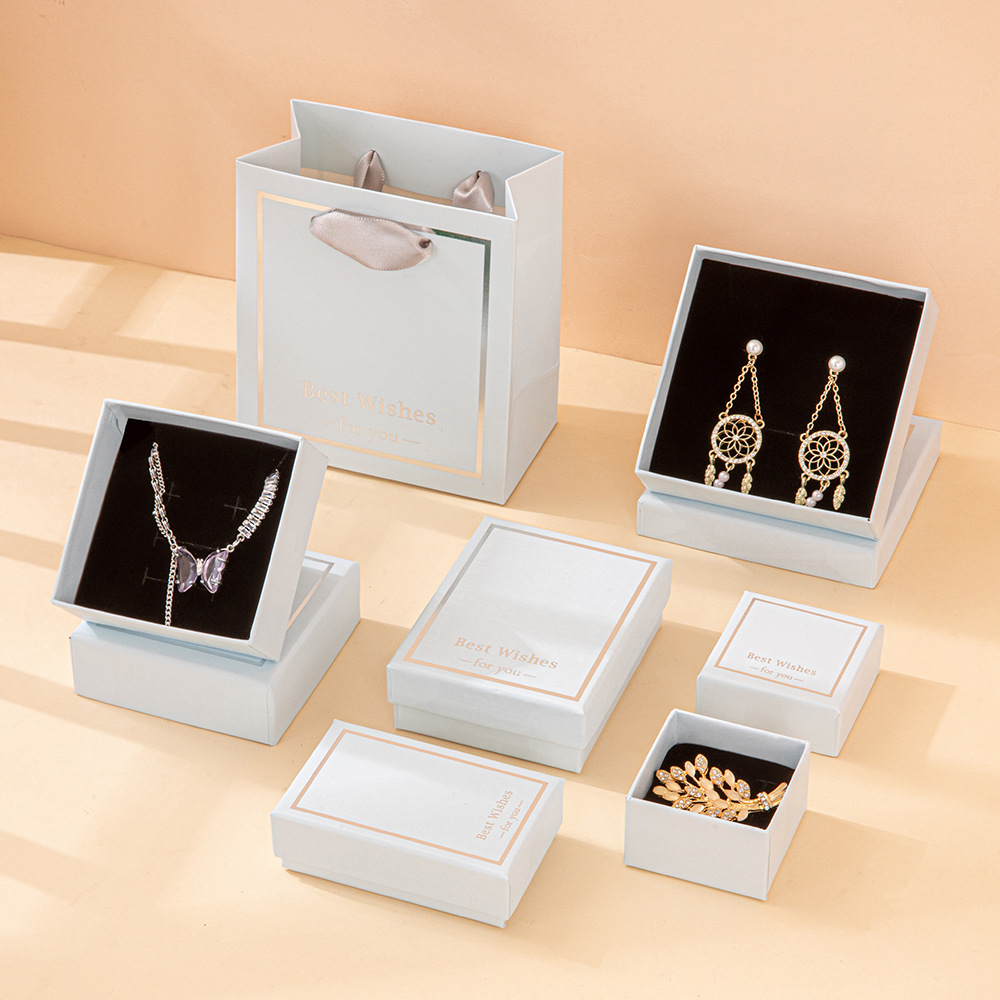 Caja de joyería púrpura lavanda bendición pulsera brazalete caja de embalaje de joyería collar anillo caja de regalo