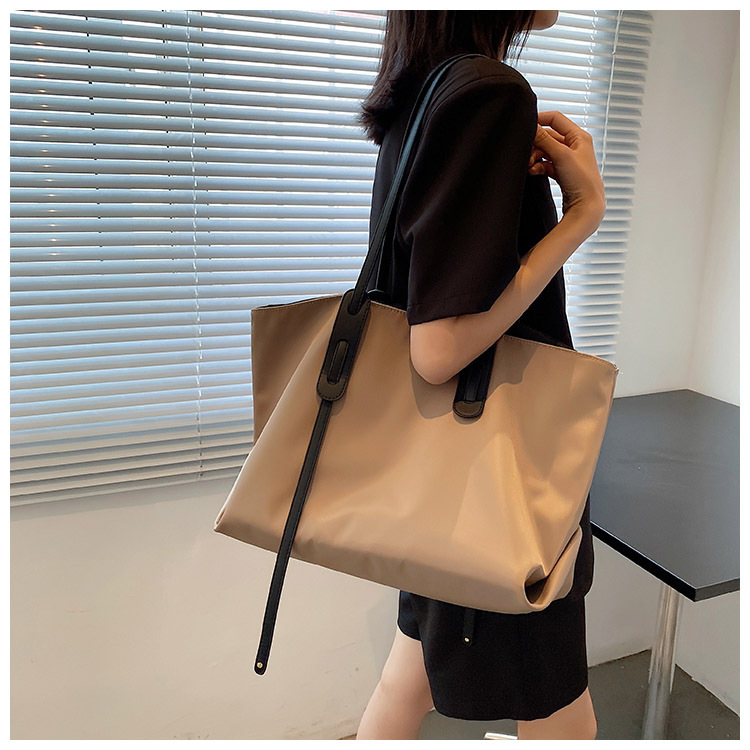 Women's Large Capacity Bag Women's New Fashion All-match Shoulder Tote Bag Casual Simple Oxford Cloth Handbag display picture 49