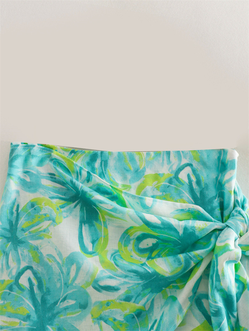 Falda de vacaciones estilo tropical