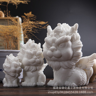 National fashion Han Bai Jade wings Qilin tea pet decoration fish tank landscape ruibeast creative living room desktop decoration
