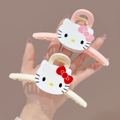 ハローキティ子猫クリップ 2025 新しいニッチハイエンド甘い後頭部気質サメクリップヘアアクセサリー
