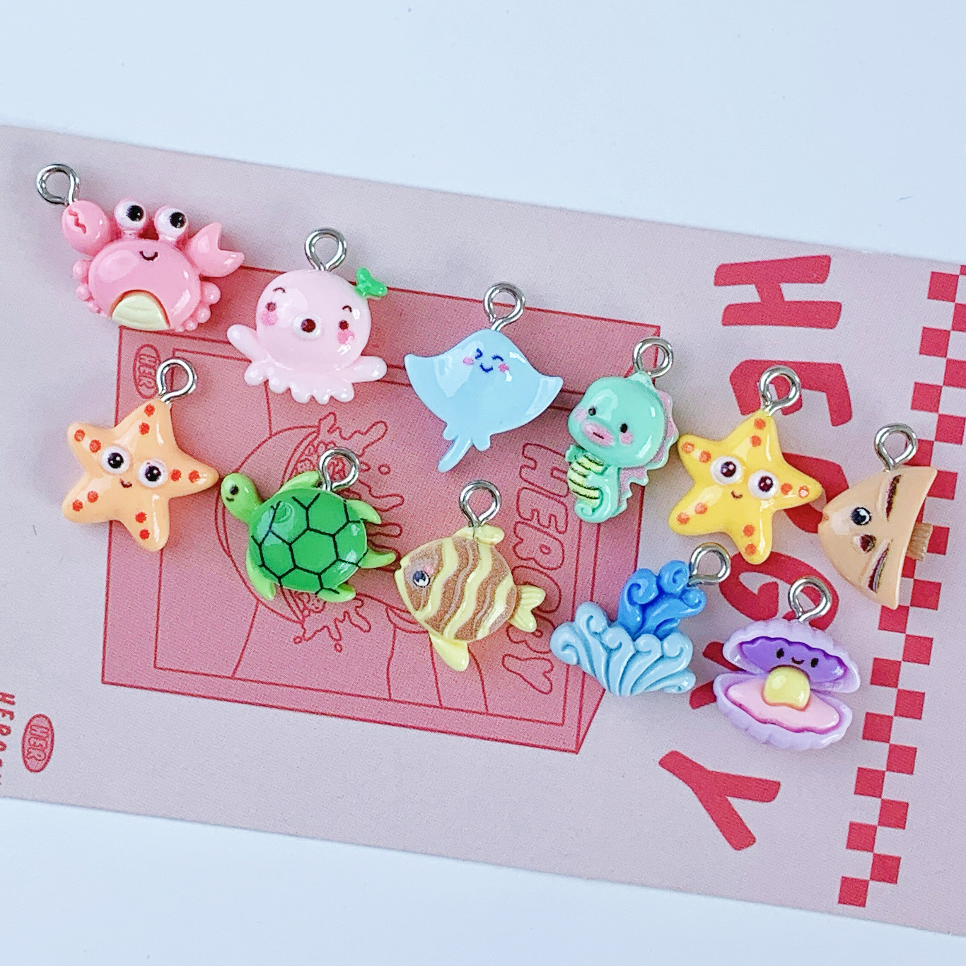 2g Weight Pendant Jewelry Making Type DIY Ornament Accessories Classification 1 Piece Quantity Resin Material Starfish, Crab Pattern All Seasons Season Polished Finish Cute, Marine Style Style 1 Piece Resin Starfish Crab Polished Pendant DIY Ornament Accessories 12