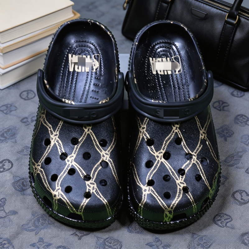 New Cross Unisex Nba Collaboration Bape Camouflage Clogs Men's Anti-Slip Beach Sandals 209627 New Cross Unisex Nba Collaboration Bape Camouflage Clogs Men's Anti-Slip Beach Sandals 209627