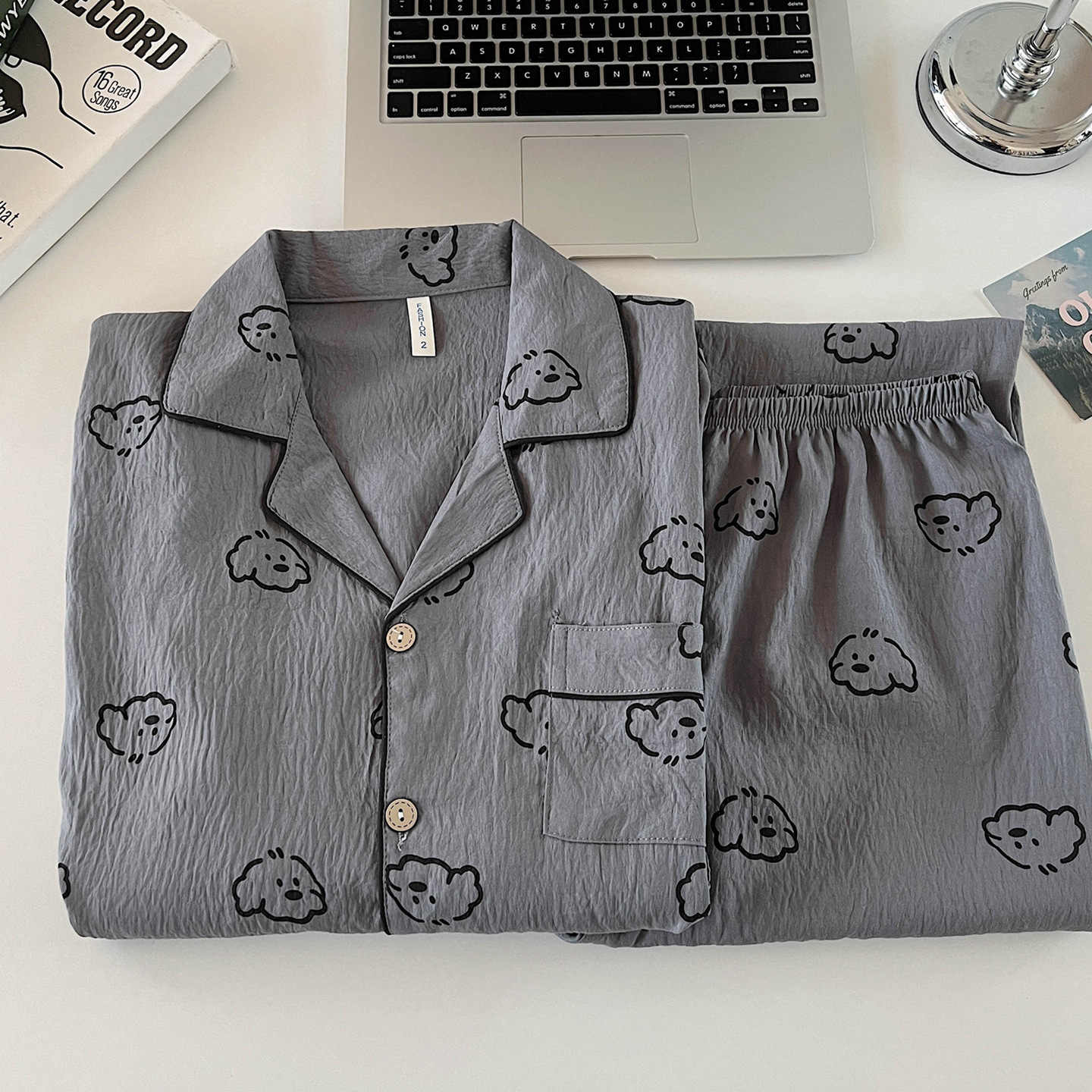 Pijamas de gato negro de dibujos animados primavera y otoño nubes de algodón de manga larga para estudiantes adolescentes ropa de hogar grande