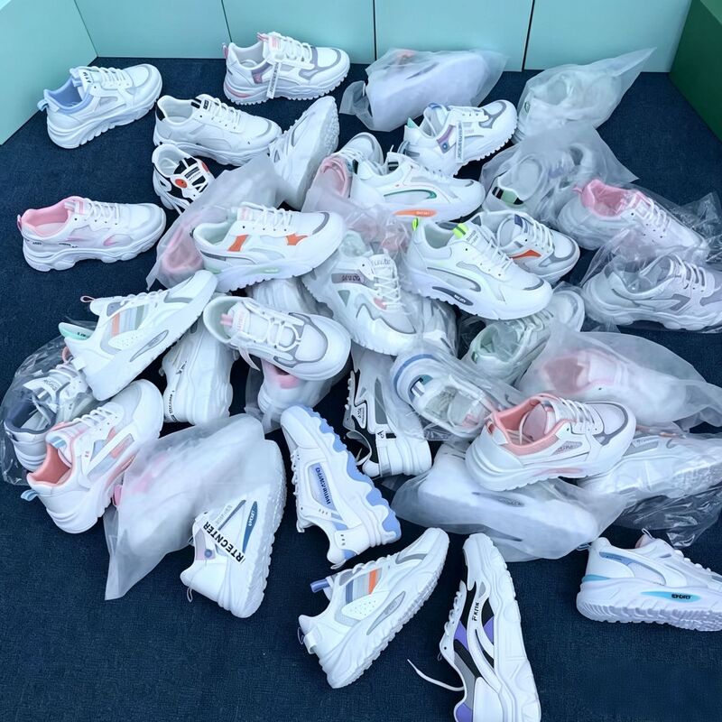 Wenzhou Shoe Manufacturers Wholesale Shoes for 5~30 Yuan, Dad Shoes, Women's Sports Shoes, Casual Shoes, Street Shoes, Export Shoes Wenzhou Shoe Manufacturers Wholesale Shoes for 5~30 Yuan, Dad Shoes, Women's Sports Shoes, Casual Shoes, Street Shoes, Export Shoes