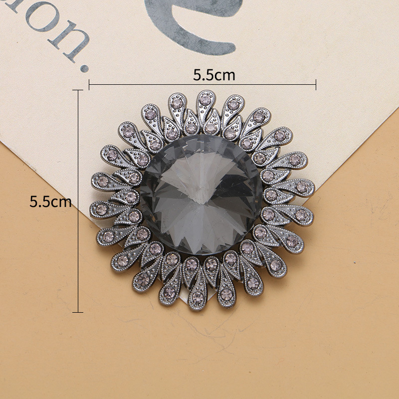 自产自销新款水钻玻璃金属挂坠胸针胸花别针领扣大衣扣速卖通淘宝